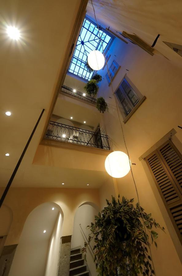 Bergamo Inn 21 Extérieur photo Interior of the hotel